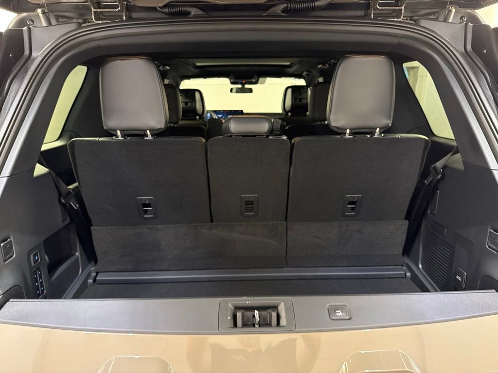 New 2027 Ford Expedition Tremor w/ Driver's Package AWD/4WD image 40