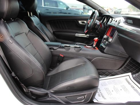 Used 2019 Ford Mustang Premium w/ Ecoboost Performance Package RWD image 9