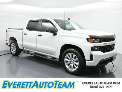 Used 2022 Chevrolet Silverado 1500 Custom w/ Safety Confidence Package