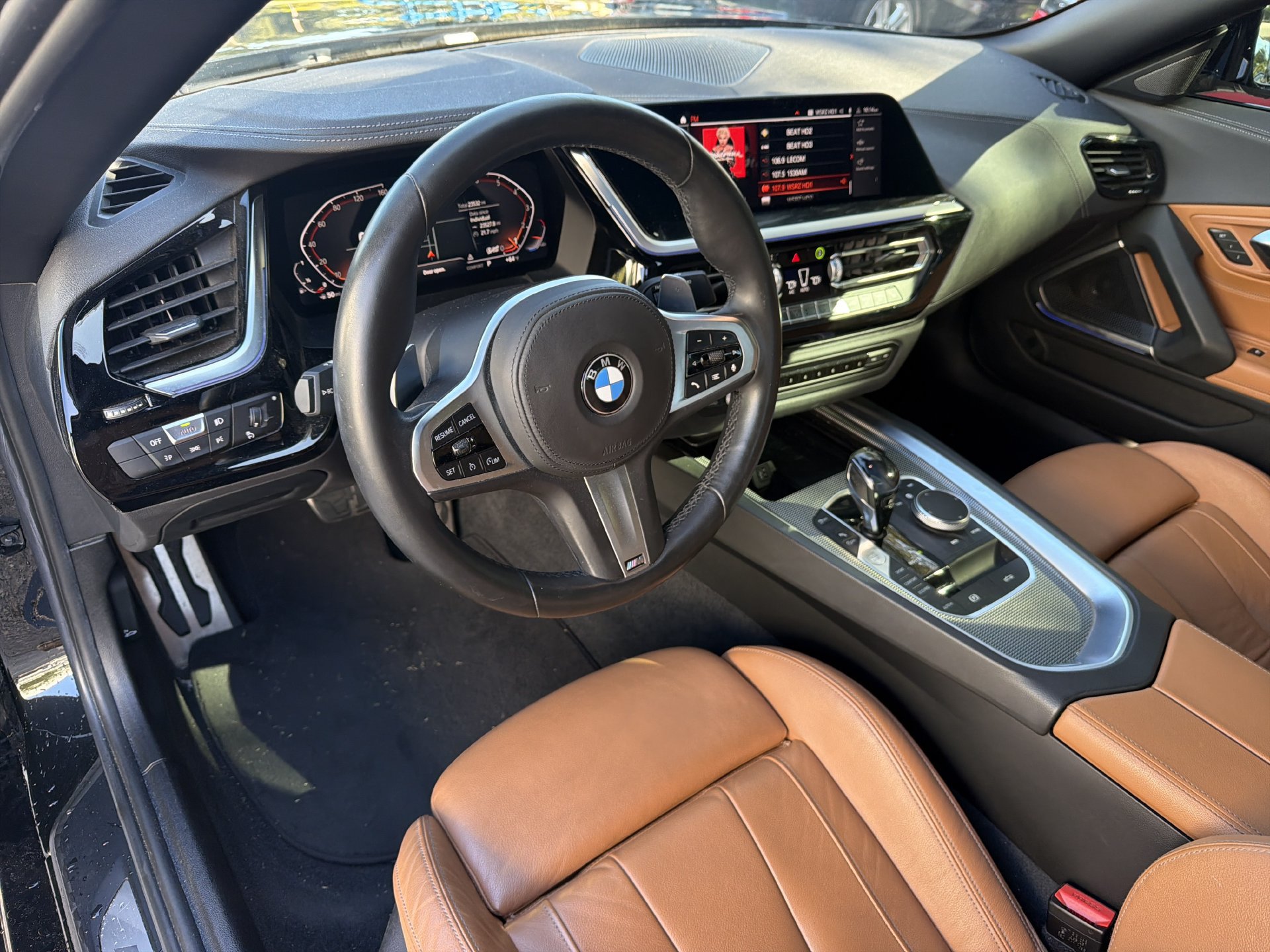 Used 2019 BMW Z4 sDrive30i w/ M Sport Package RWD image 12