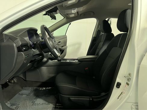 Certified 2023 Nissan Sentra SV w/ All-Weather Package FWD image 20