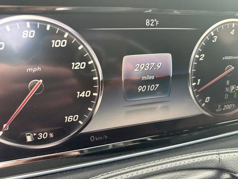 Used 2016 Mercedes-Benz S 550 Sedan image 5
