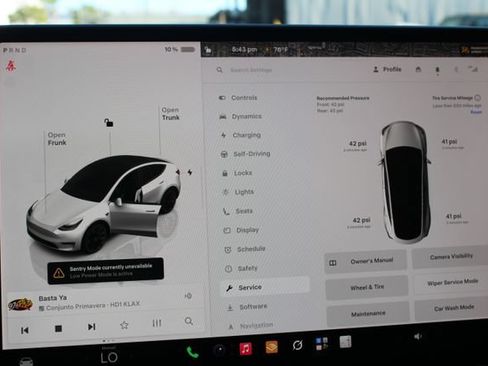 Used 2023 Tesla Model Y Long Range AWD/4WD image 30