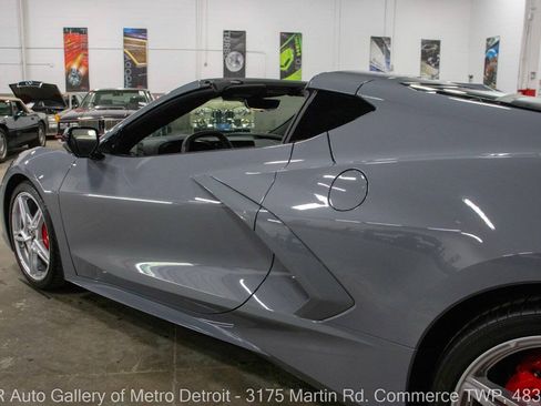 Used 2024 Chevrolet Corvette Stingray Preferred Cpe w/ 2LT RWD image 23