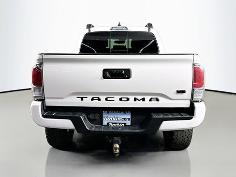 Used 2021 Toyota Tacoma TRD Sport AWD/4WD image 7
