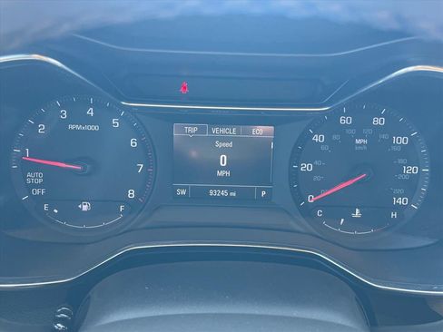 Used 2022 Chevrolet TrailBlazer ACTIV w/ Convenience Package FWD image 11