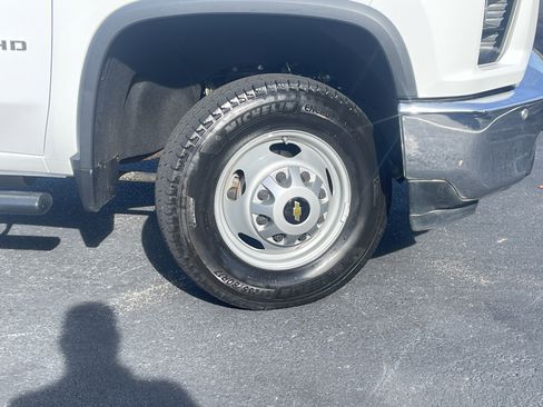 Used 2020 Chevrolet Silverado 3500 W/T w/ WT Convenience Package image 33