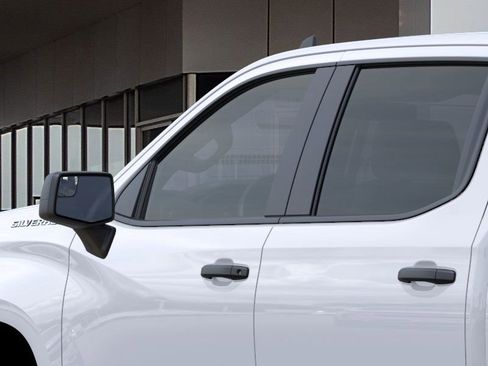 New 2025 Chevrolet Silverado 1500 Custom image 12