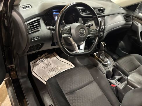 Used 2020 Nissan Rogue S w/ Special Edition Package image 37