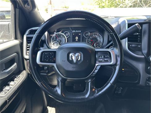 Used 2022 RAM 2500 Big Horn w/ Level 1 Equipment Group AWD/4WD image 20
