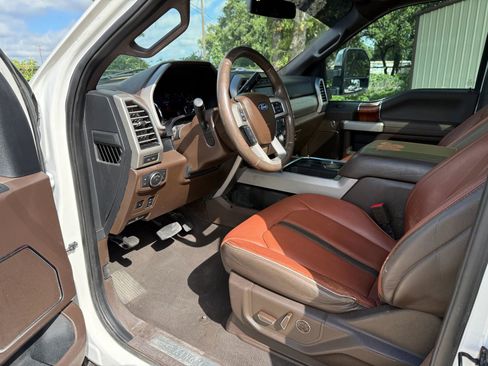 Used 2020 Ford F450 King Ranch w/ King Ranch Ultimate Package AWD/4WD image 7