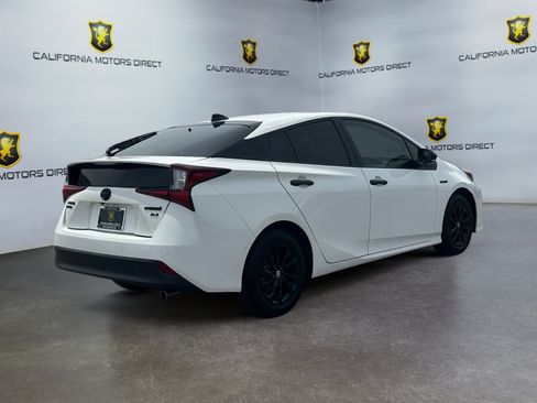 Used 2022 Toyota Prius AWD image 5