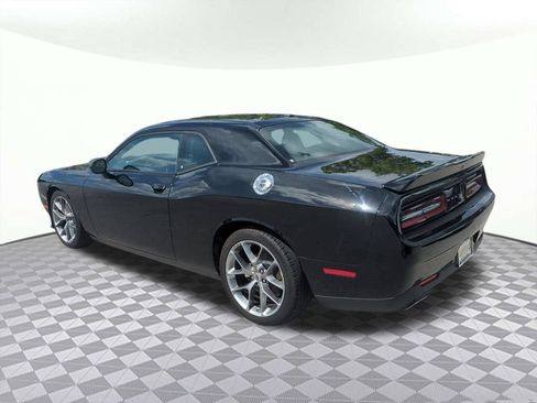 Used 2022 Dodge Challenger GT RWD image 8