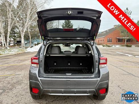 Used 2022 Subaru Crosstrek 2.5i Sport w/ Moonroof Package image 39