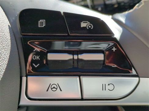 Certified 2025 Hyundai Elantra Sport image 27