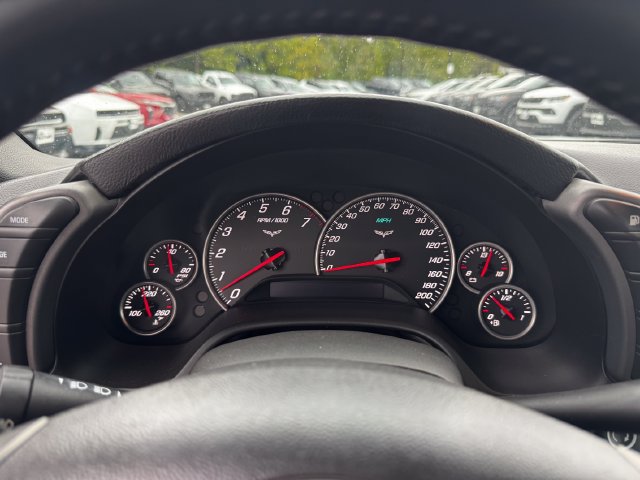 Used 2006 Chevrolet Corvette Convertible w/ Preferred Equipment Group RWD image 17