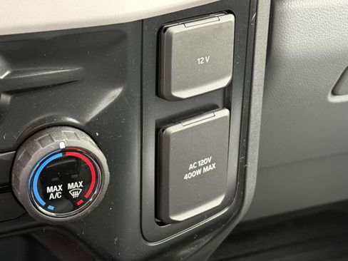 New 2025 Ford F550 4x4 Crew Cab Super Duty image 15