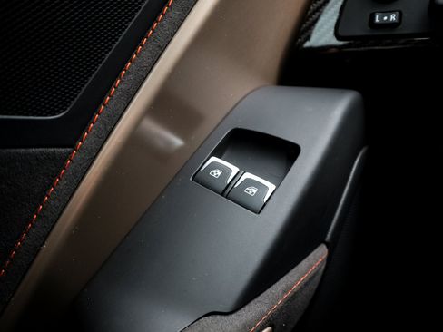 Used 2019 Chevrolet Corvette ZR1 RWD image 15