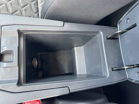 Certified 2025 Nissan Kicks SV FWD image 26