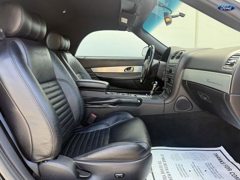 Used 2003 Ford Thunderbird RWD image 27