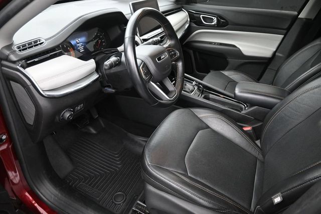 Used 2022 Jeep Compass Limited AWD/4WD image 9