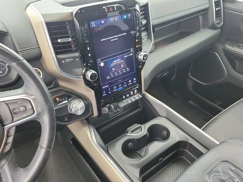 Used 2022 RAM 1500 Laramie RWD image 29