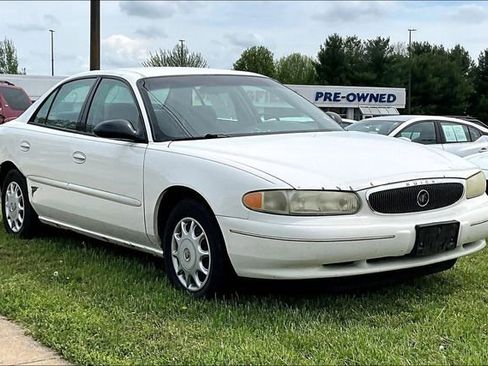 Used 2003 Buick Century Custom FWD image 2