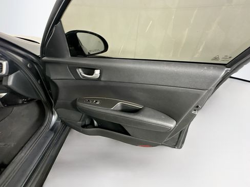 Used 2020 Kia Optima SE FWD image 31
