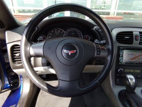 Used 2007 Chevrolet Corvette Coupe w/ Preferred Equipment Group RWD image 23