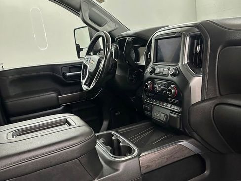 Used 2020 Chevrolet Silverado 2500 LTZ w/ LTZ Premium Package AWD/4WD image 40
