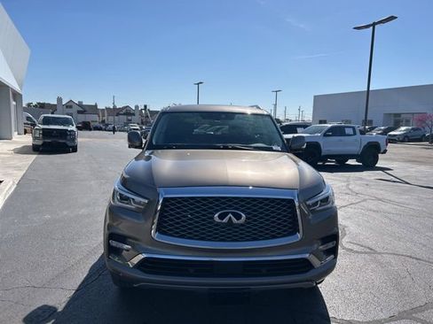 Used 2019 INFINITI QX80 Luxe image 3