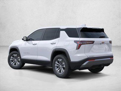 New 2026 Chevrolet Equinox LT FWD image 4