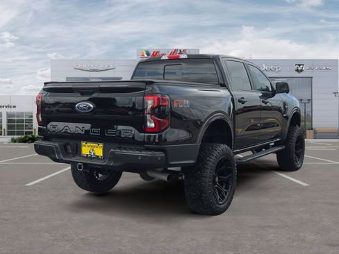Used 2024 Ford Ranger Lariat w/ FX4 Off-Road Package AWD/4WD image 5