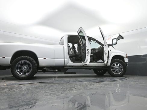 Used 2003 Dodge Ram 3500 Truck 4x4 Quad Cab DRW image 44
