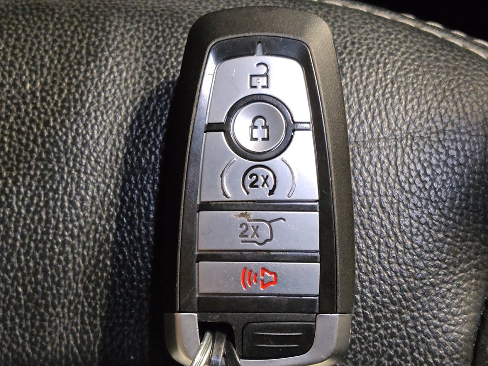 Used 2019 Ford Explorer Limited w/ Class III Trailer Tow Package FWD image 32