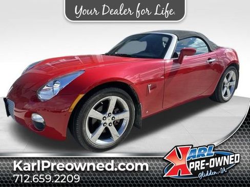 Used 2006 Pontiac Solstice Convertible w/ Premium Package RWD image 1