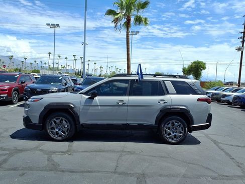 Used 2026 Subaru Outback Premium AWD/4WD image 13