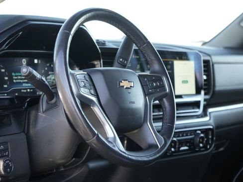 Used 2022 Chevrolet Silverado 1500 LT image 24