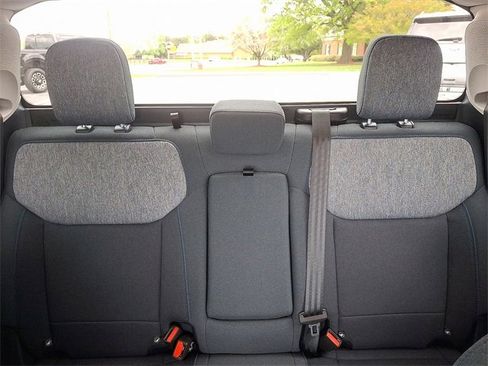 New 2025 Ford Maverick XLT w/ XLT Luxury Package image 16