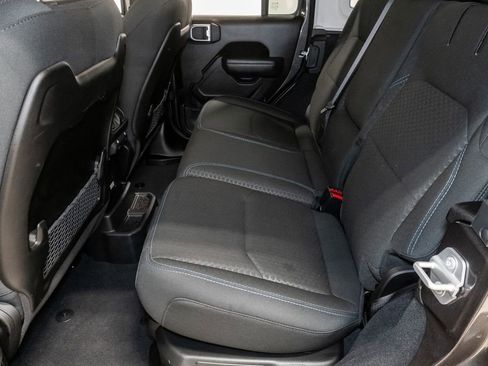 Used 2025 Jeep Wrangler Unlimited Rubicon 4xe w/ Convenience Group image 24