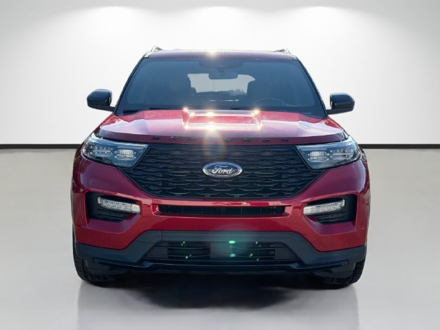 Used 2023 Ford Explorer ST-Line w/ Class IV Trailer Tow Package RWD image 8
