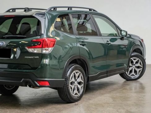 Used 2024 Subaru Forester Premium AWD/4WD image 15