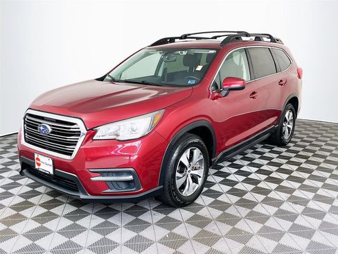 Used 2020 Subaru Ascent Premium w/ Convenience Package AWD/4WD image 3
