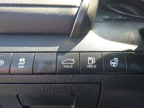 Used 2024 Toyota Camry SE FWD image 28