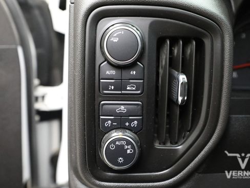 Used 2020 Chevrolet Silverado 1500 W/T w/ WT Value Package AWD/4WD image 16