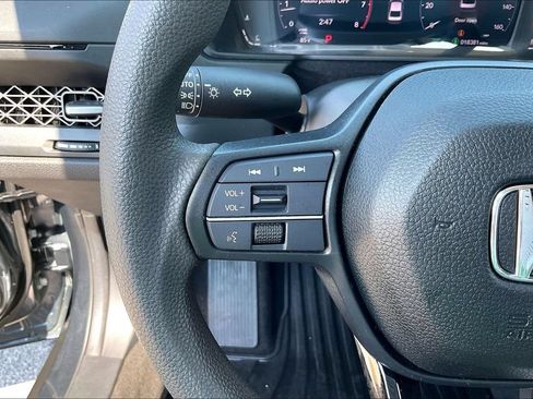 Certified 2024 Honda Accord EX image 11