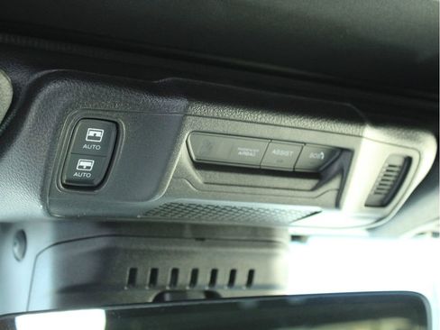 New 2026 Jeep Wrangler Unlimited Rubicon AWD/4WD image 19