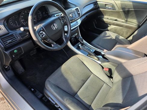 Used 2013 Honda Accord Sport image 13
