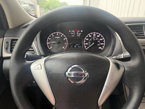 Used 2014 Nissan Sentra S FWD image 11