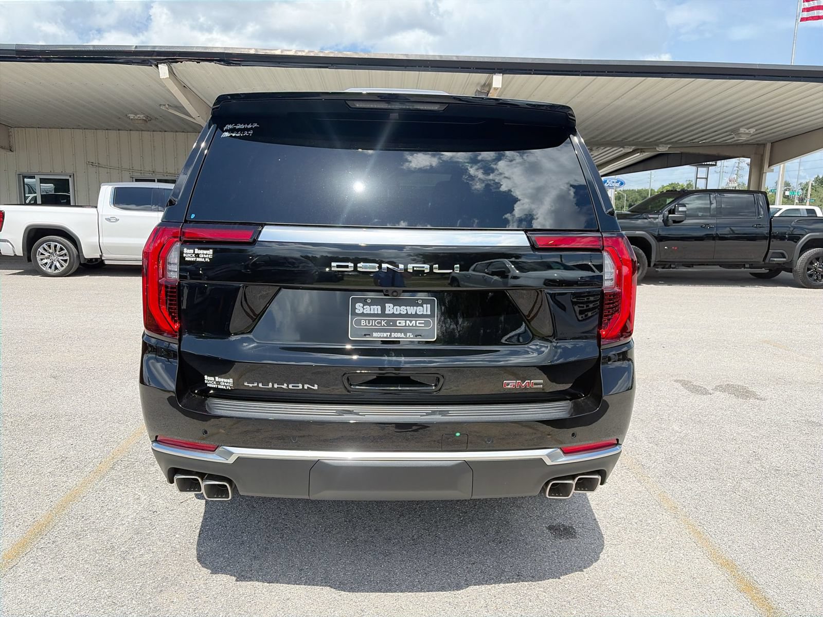 New 2026 GMC Yukon Denali RWD image 38